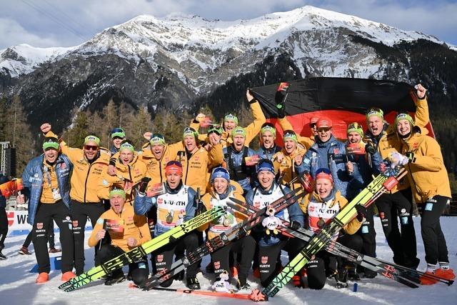 Mit letzter Kraft ins Ziel: Biathleten feiern WM-Bronze