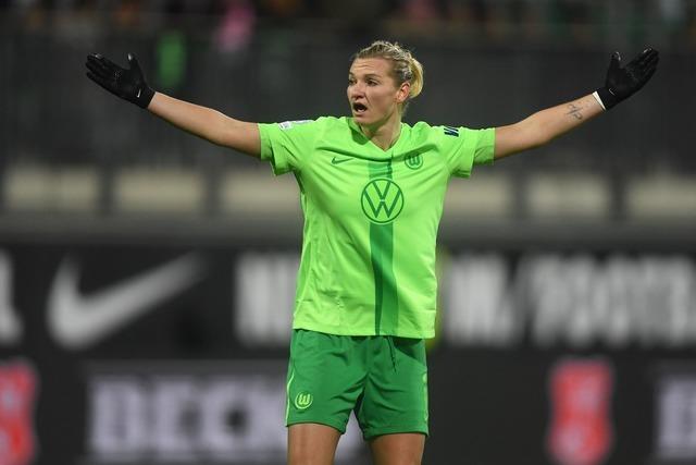 DFB-Pokal der Frauen: Wolfsburg raus - Bayern zittert lange