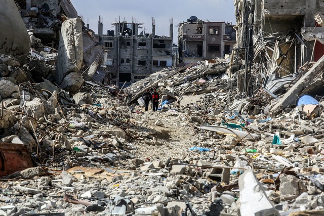 Sollte die Hamas die Geiseln bis Freit... Israel mit einem Ende der Waffenruhe.  | Foto: Abed Rahim Khatib/dpa