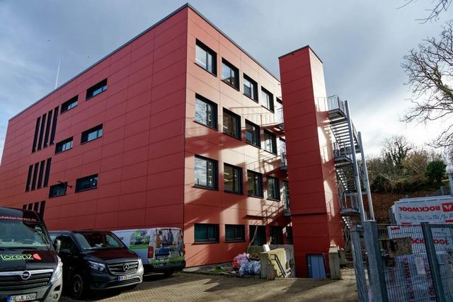 Endspurt bei der Sanierung der Endinger Realschule, doch die Zimmertren fehlen noch