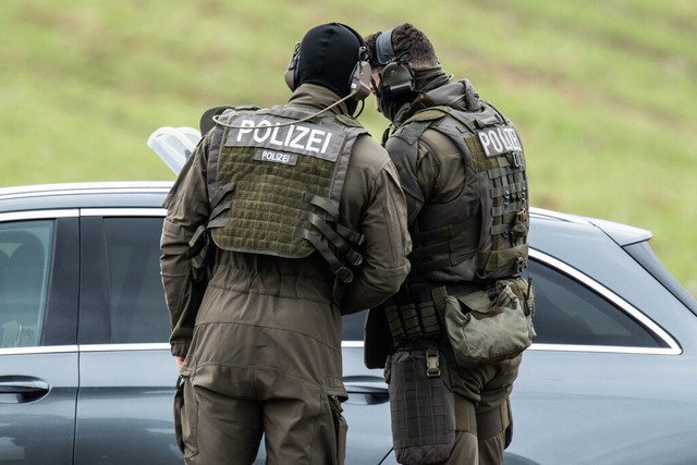 SEK-Krfte waren im Einsatz (Symbolbild)  | Foto: Silas Stein (dpa)