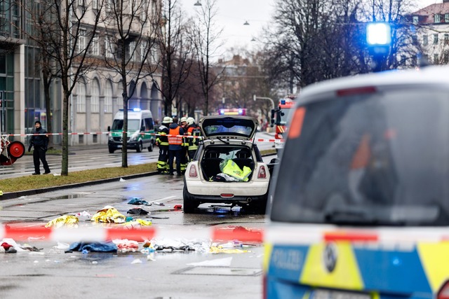 Es gab auch Schwerstverletzte.  | Foto: Matthias Balk/dpa