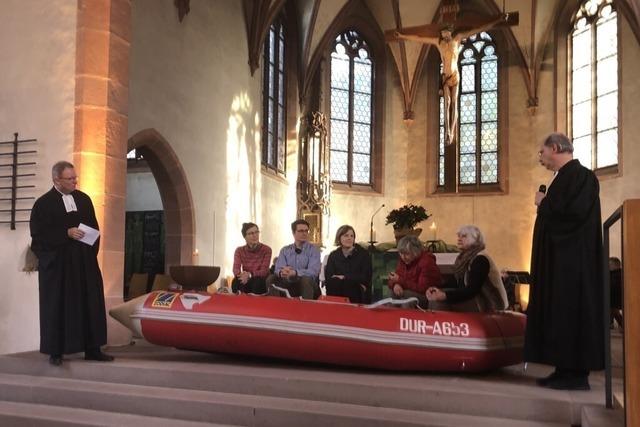 In einem Boot: Ungewhnlicher Gottesdienst-Auftakt zum Zusammenschluss der evangelischen Kirchengemeinden Kenzingen, Endingen, Knigschaffhausen und Malterdingen