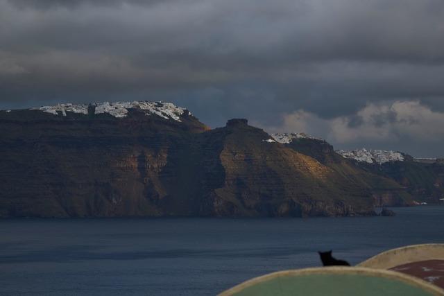 Stundenlanges Dauerbeben auf Santorini