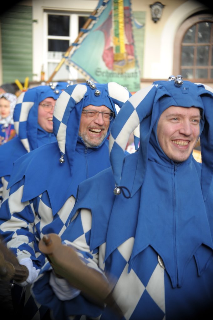 Tausende Besucher strmten am Samstag zum Fasnachtsumzug, den die Burkheimer Schnecken zum Jubilum ihres 55-jhrigen Bestehens auf die Beine stellten.