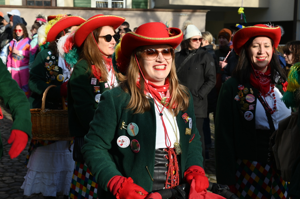 Tausende Besucher strmten am Samstag zum Fasnachtsumzug, den die Burkheimer Schnecken zum Jubilum ihres 55-jhrigen Bestehens auf die Beine stellten.