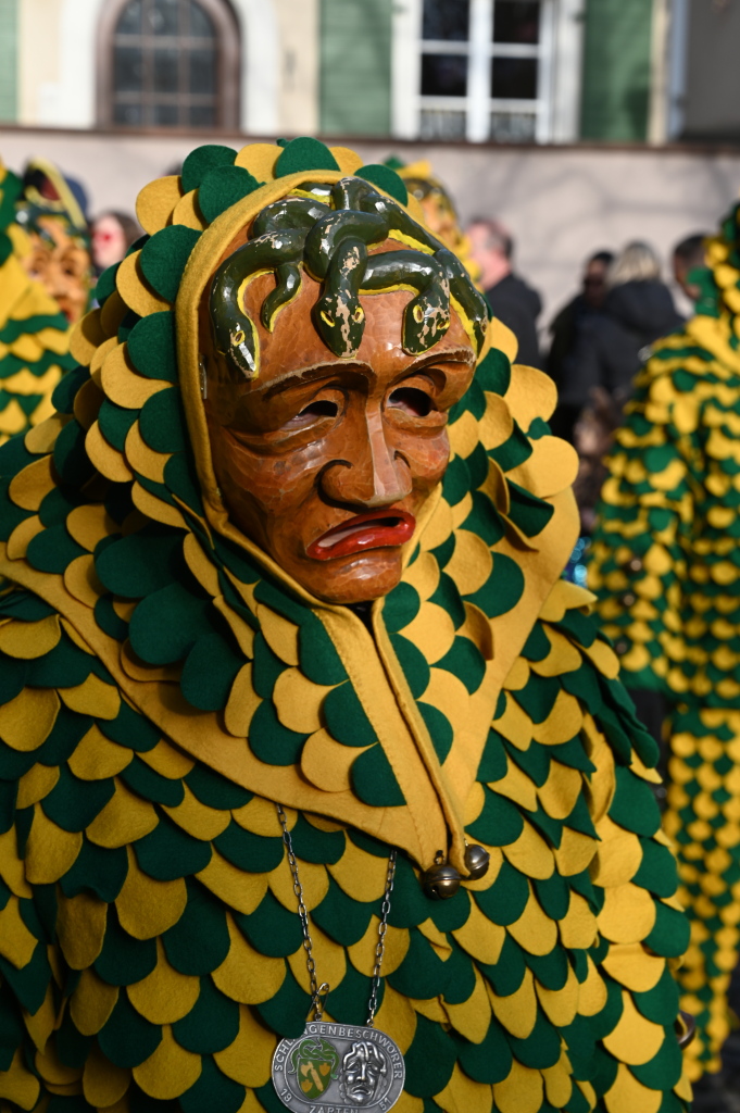 Tausende Besucher strmten am Samstag zum Fasnachtsumzug, den die Burkheimer Schnecken zum Jubilum ihres 55-jhrigen Bestehens auf die Beine stellten.