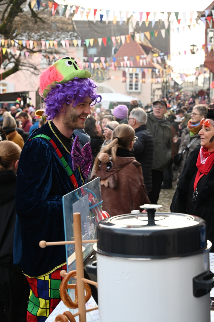 Tausende Besucher strmten am Samstag zum Fasnachtsumzug, den die Burkheimer Schnecken zum Jubilum ihres 55-jhrigen Bestehens auf die Beine stellten.