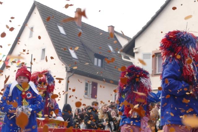 Der Binzener Umzug ist ein bunt-frhliches Narrenfest