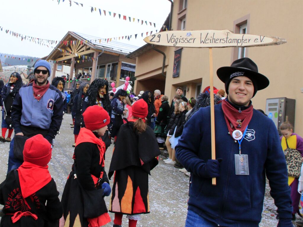 Nrrisches Treiben herrschte am Sonntag in Schweighausen. Dort feierten die Ankele Hexen ihren 35. Geburtstag.