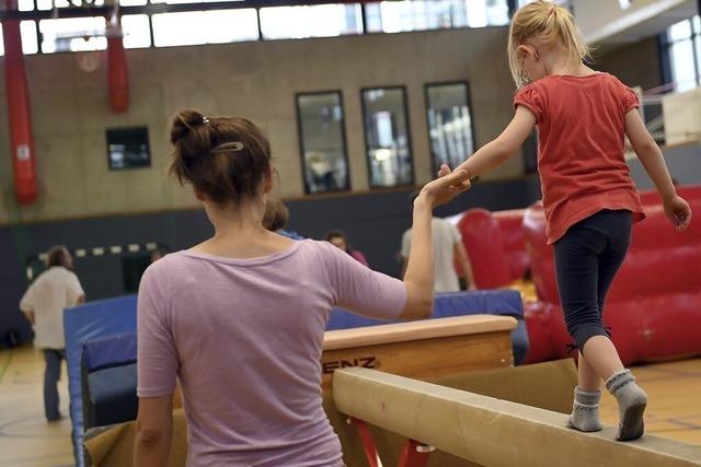 Hauptausschuss Lrrach gibt Empfehlung fr Kinderschutz ab