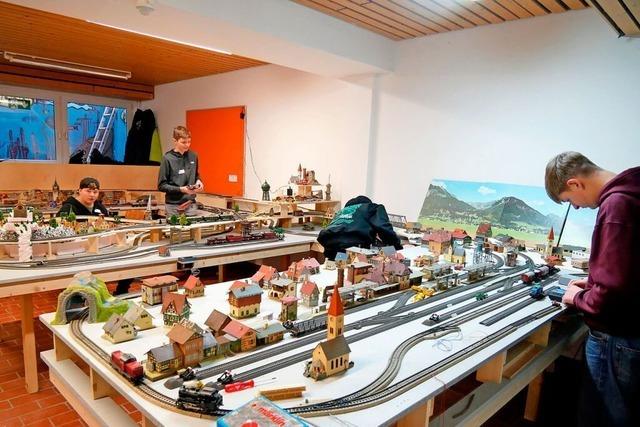 Fr die Eisenbahnanlage der Hebelschule Titisee-Neustadt wird ein Zuhause auf Zeit gesucht