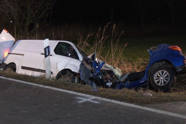 Eltern sterben bei Unfall – Kind überlebt schwer verletzt