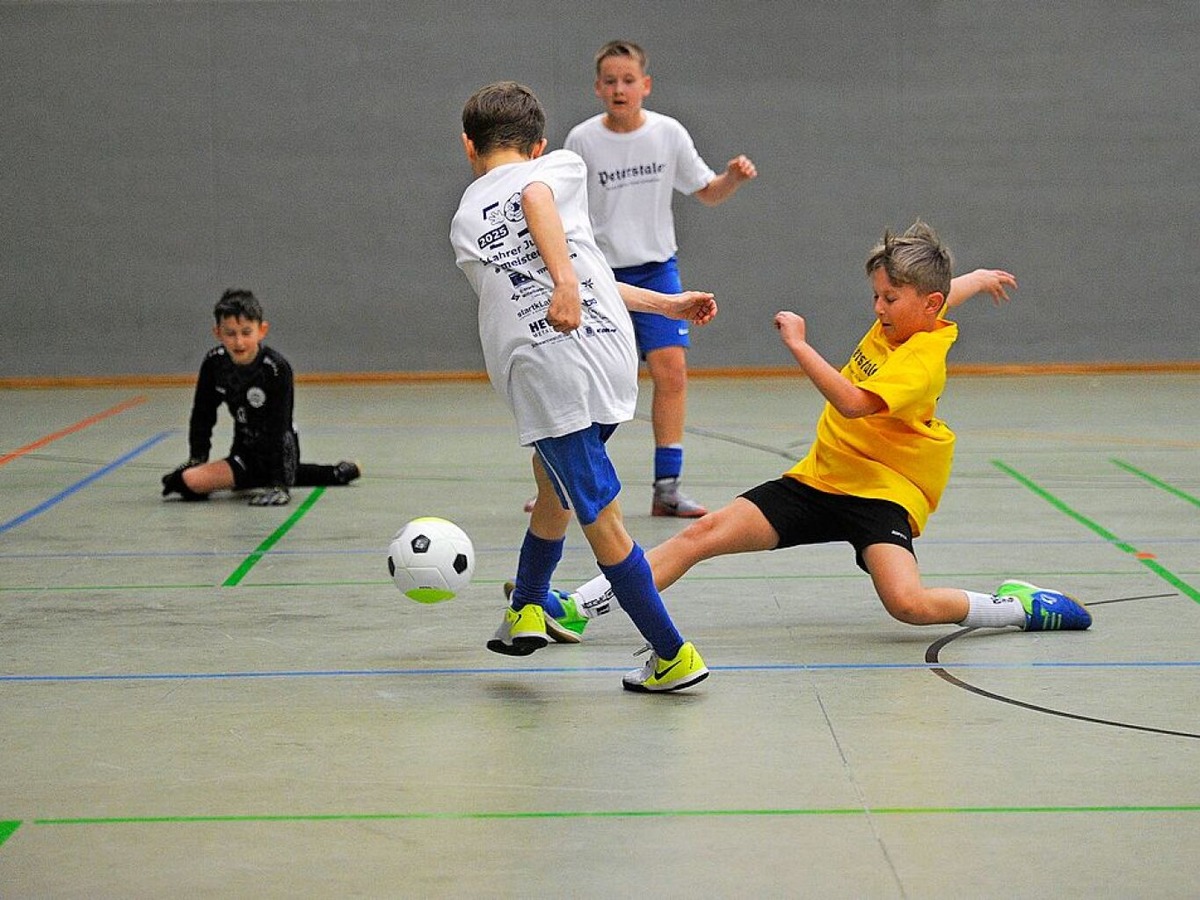 Werbung fr den Fuball und den Nachwuchssport: Die Lahrer Stadtmeisterschaft ist Jahr fr ein Jahr ein Ereignis, das viel Zuspruch erfhrt.