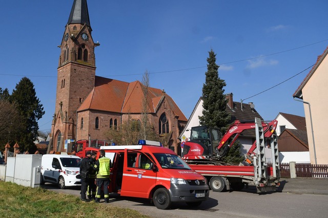 Die Polizei im Einsatz in Nonnenweier  | Foto: Wolfgang Knstle