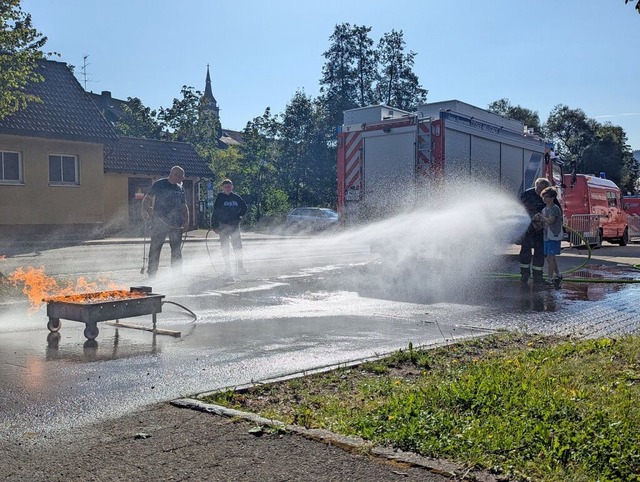 Das diesjhrige Ferienprogramm wird de...uch bei der Neustdter Feuerwehr dazu.  | Foto: Stadt Titisee-Neustadt