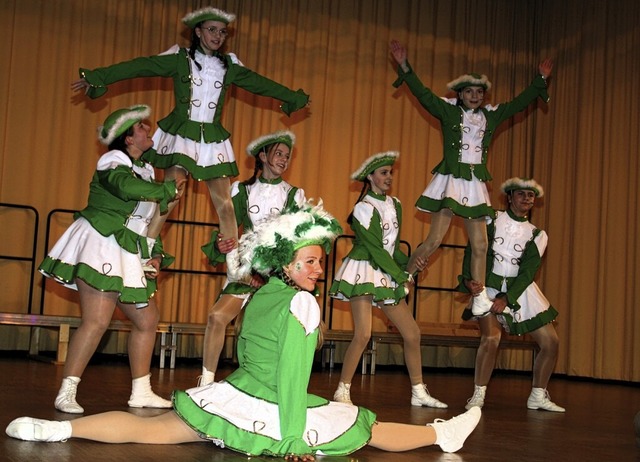 Die Tanzgarde Todtmoos begeisterte ver...220; in der Todtmooser Wehratalhalle.   | Foto: Andreas Bhm