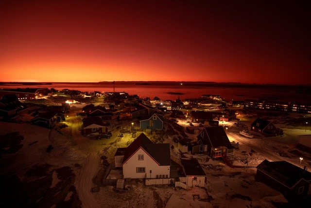 Sonnenuntergang in Gr&ouml;nland  | Foto: Emilio Morenatti/AP/dpa