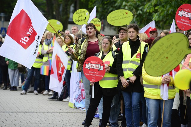 Streik statt Fahrdienste: Am Freitag f...wieder der Nahverkehr in Freiburg aus.  | Foto: Ingo Schneider