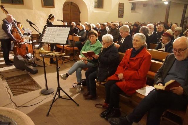 Gedenkgottesdienst in Weisweil erinnert an 50 Jahre Platzbesetzung in Wyhl