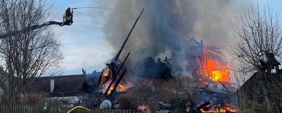 Das Schwarzwald-Gasthaus Hirtenbrunnen in Frhnd steht in Flammen