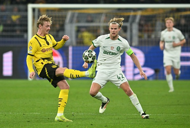 Julian Brandt befindet sich in der Sinnkrise  | Foto: Bernd Thissen/dpa