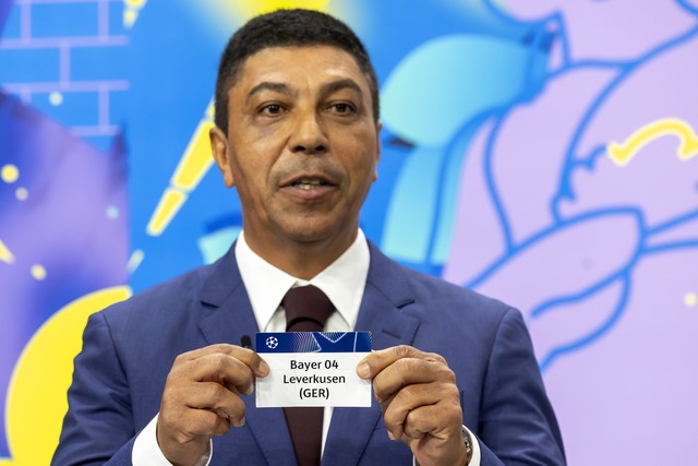 Bayern-Legende Giovane Elber zogt das deutsche Duell.  | Foto: Salvatore Di Nolfi/KEYSTONE/dpa