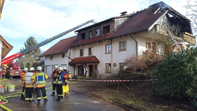 Die Feuerwehren hatten den Brand schnell gelscht.  | Foto: Ralph Fautz