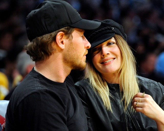 Drew Barrymore und ihr damaliger Ehema... Kopelman im Jahr 2011 in Los Angeles.  | Foto: picture alliance / dpa