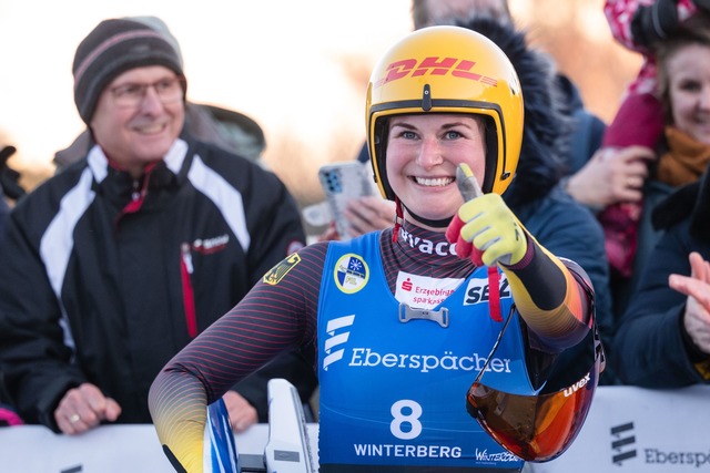 Aufholjagd gekr&ouml;nt: Julia Taubitz wieder Gesamtweltcup-Siegerin  | Foto: Marius Becker/dpa