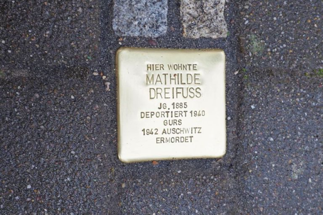 In Rust erinnert nun ein erster Stolperstein an Mathilde Dreifu