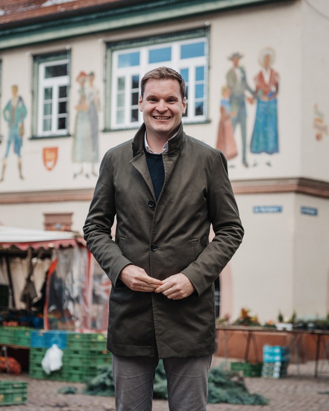 Yannick Bury (CDU) ist klarer Sieger i...ird im neuen Bundestag vertreten sein.  | Foto: Bro Bury