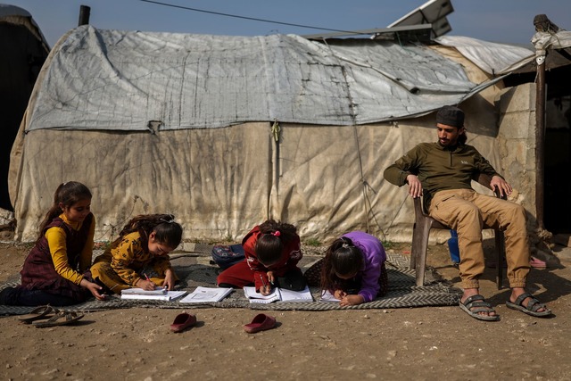 K&ouml;nnen syrische Fl&uuml;chtlinge ...Heimat zur&uuml;ckkehren? (Archivbild)  | Foto: Ghaith Alsayed/AP/dpa