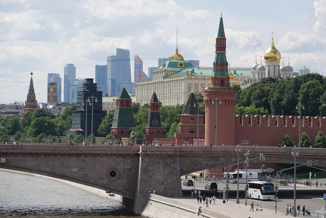 Russland betont immer wieder, dass die... der Ukraine f&uuml;hren. (Archivbild)  | Foto: Ulf Mauder/dpa