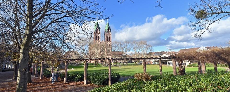 Festnahmen nach Messerstecherei auf Sthlinger Kirchplatz in Freiburg