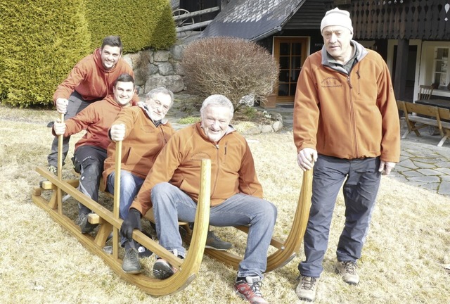 Dieter Bhler, Joachim Lauer, Johannes...ind begeisterte Hornschlittensportler.  | Foto: Christiane Sahli