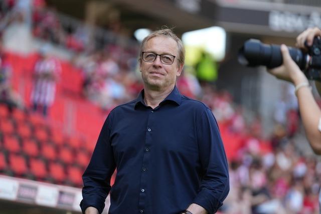 SC-Freiburg-Sportdirektor Klemens Hartenbach: 