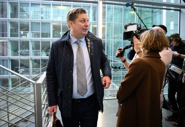 Maximilian Krah mischt ab jetzt in Berlin mit.  | Foto: Bernd von Jutrczenka/dpa