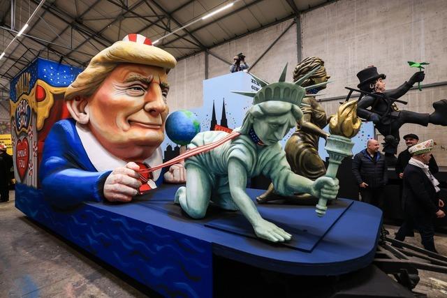 Trump, Musk und Putin im Klner Rosenmontagszug