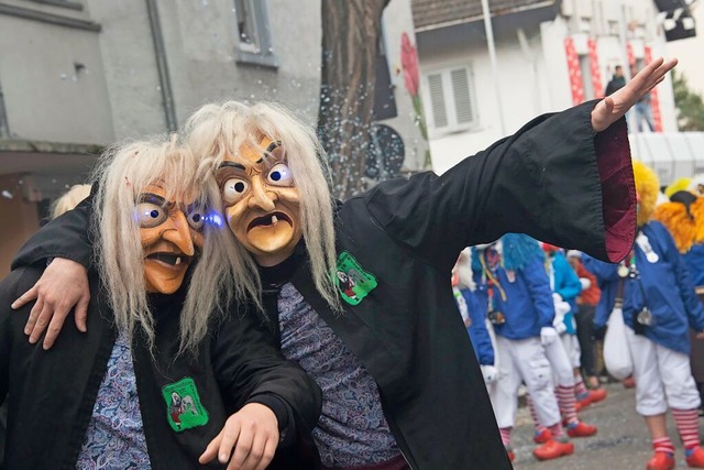 Die Neuenburger Klosterkopfhexen veran...stag eine Kinderfasnacht im Stadthaus.  | Foto: Volker Mnch