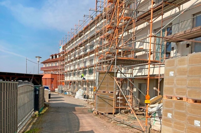 Der Neubau der geriatrischen Rehabilitation ist im Rohbau fertiggestellt.  | Foto: Stadt Ettenheim