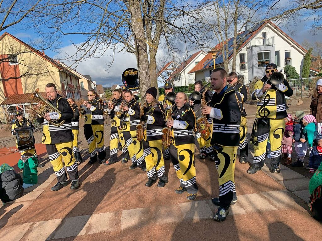 Umkirch: Musik gab es unter anderem von der Guggemusik Klangchaode aus Gottenheim