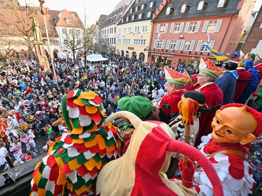 Rathaussturm und Narrentreiben