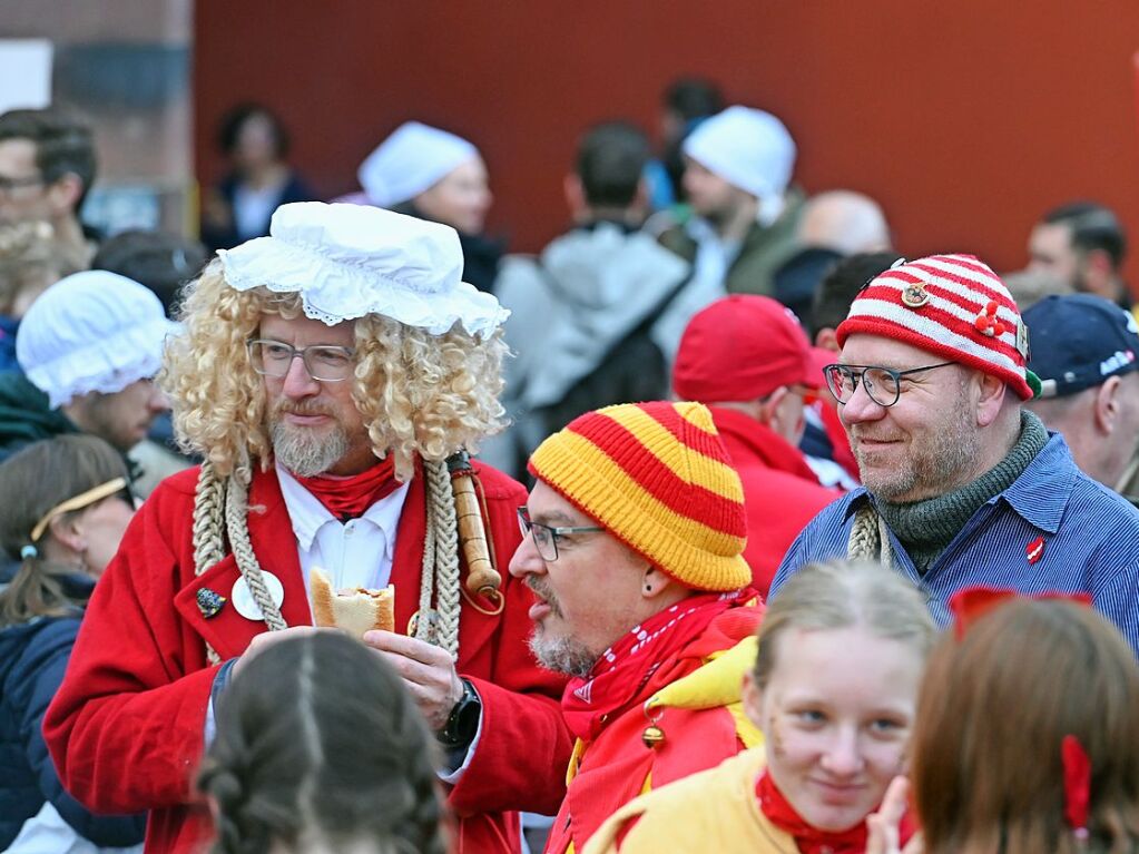 Rathaussturm und Narrentreiben