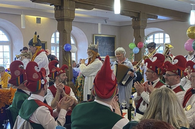 Gute Laune herrschte zum Auftakt der Ettenheimer Fasent im Rathaus.  | Foto: Bertold Obergfll