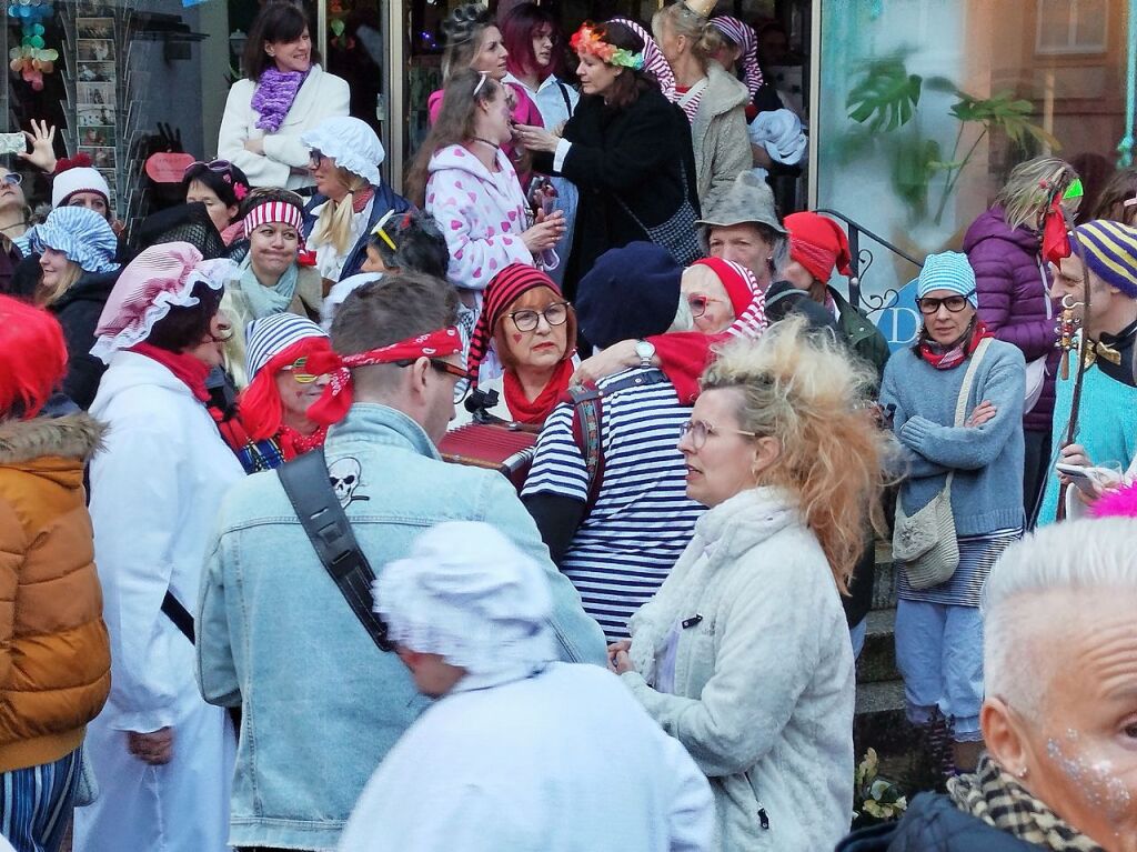 Die Frauen haben in St. Peter das Rathaus gestrmt.