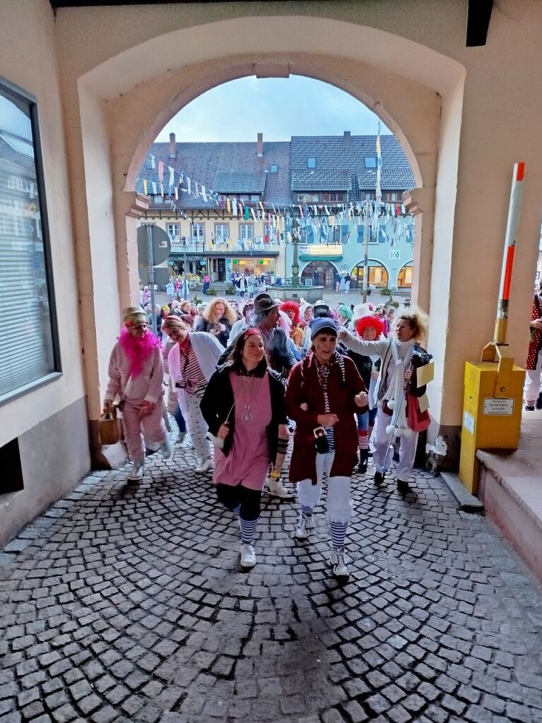 Die Frauen haben in St. Peter das Rathaus gestrmt.