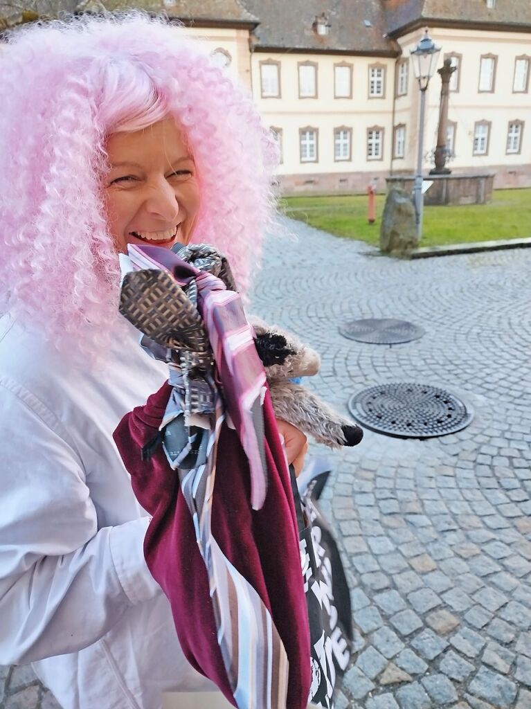 Die Frauen haben in St. Peter das Rathaus gestrmt.