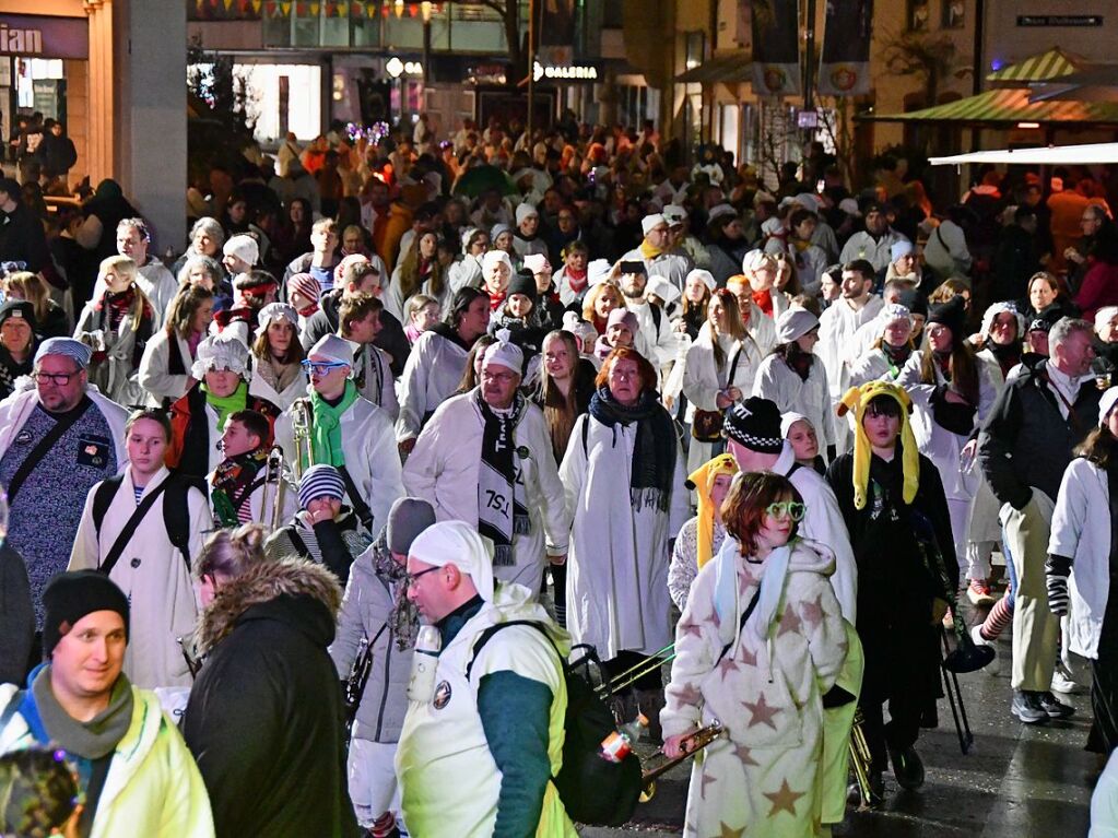 Impressionen vom Schmutzige Dunnschdig in Lrrach