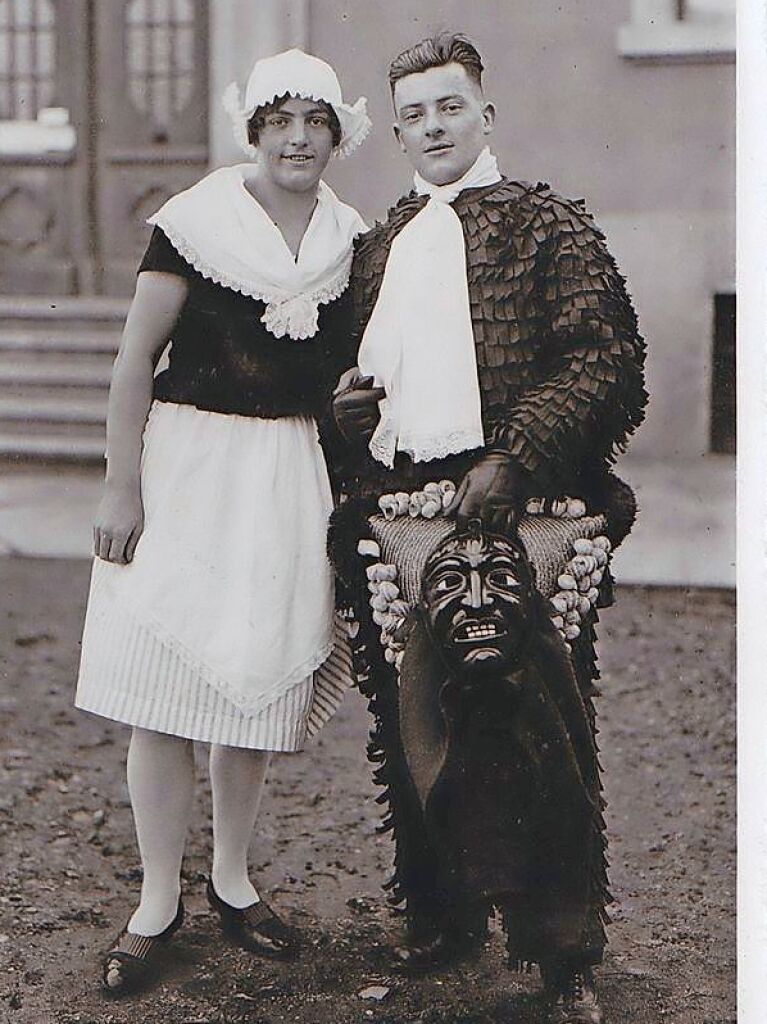 Das Foto zeigt die Groeltern von Regine Ruf, Lina und Franz Rieger aus Elzach: „Leider kann ich nicht mehr exakt sagen, wann es gemacht wurde, es msste jedoch zwischen 1935 und 1940 gewesen sein.